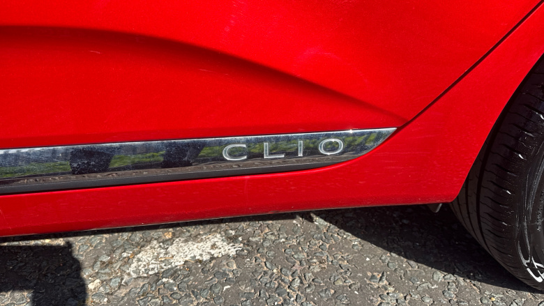 Renault Clio 1.0 TCe 90 SE Edition 5dr Petrol Hatchback